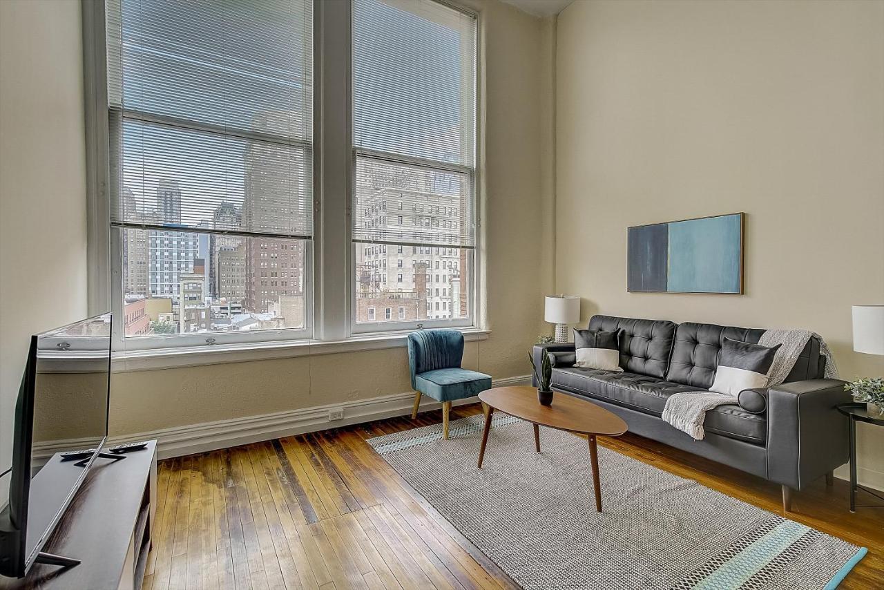 Апартаменти Frontdesk I The Cosmopolitan Apts Філадельфія Номер фото